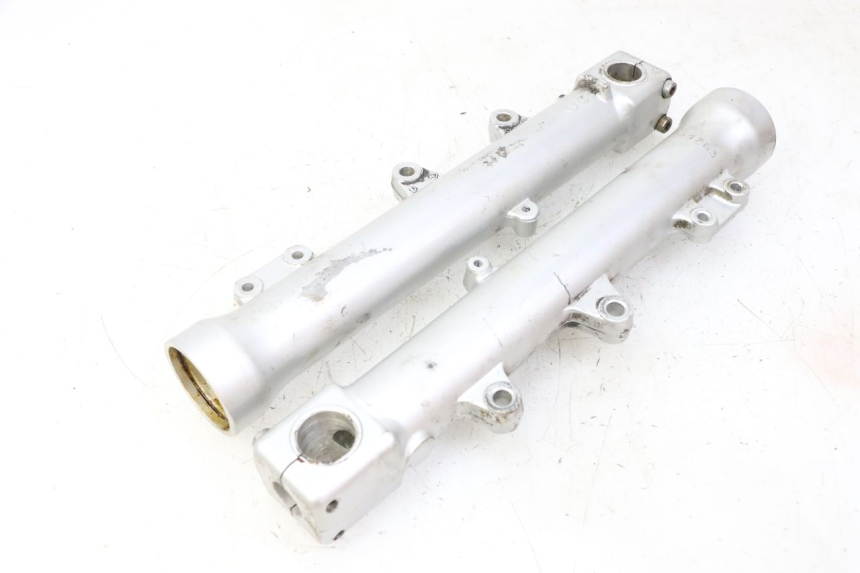 photo de GUARDA-POEIRA DA SUSPENSÃO DIANTEIRA TRIUMPH SPRINT 900 (1995 - 1998) - Vista geral