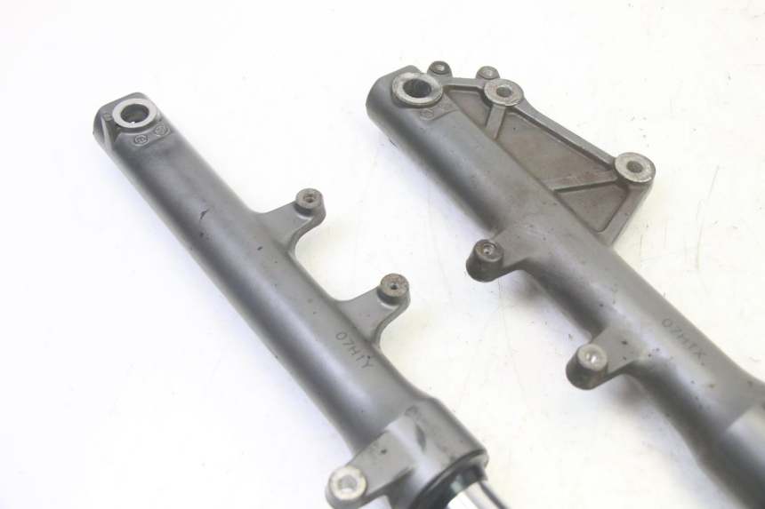 photo de GUARDA-POÓ DA FORQUILHA APRILIA SXR 50 (2021 - 2023) - Vista geral