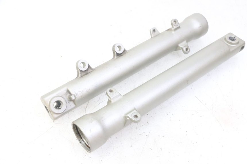 photo de GUARDA-POÓ DA FORQUILHA YAMAHA TDR DELTABOX 125 (1997 - 2003) - Outro ângulo de visão