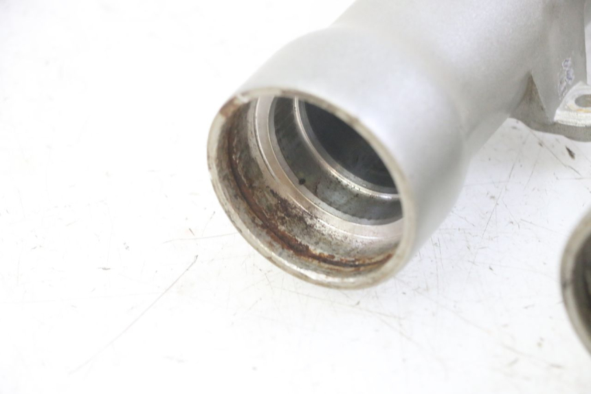 photo de GUARDA-POÓ DA FORQUILHA YAMAHA TDR DELTABOX 125 (1997 - 2003) - Pontos de fixação