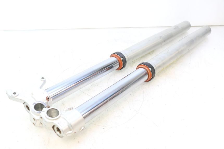 photo de MANGA DE GARFO HUSABERG TE 250 (2011 - 2014) - Pontos de fixação