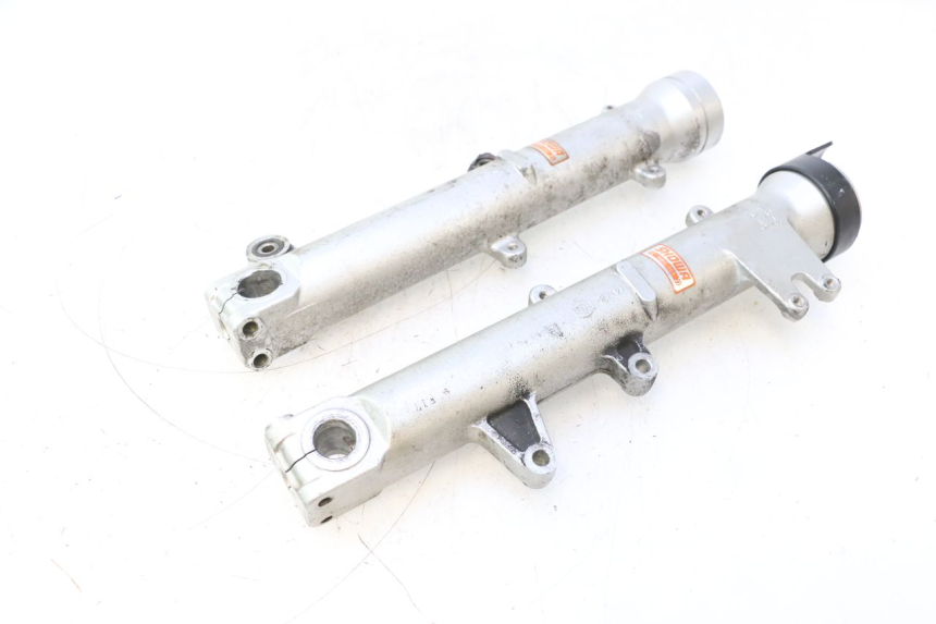 photo de TUBO DE GARFO HONDA VFR FI RC46 800 (1998 - 2001) - Vista de perto