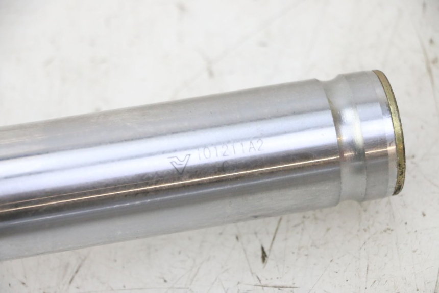 photo de GUARDA-PO DA FORQUILHA PEUGEOT VIVACITY NEW 4T 50 (2008 - 2017) - Detalhe da peça