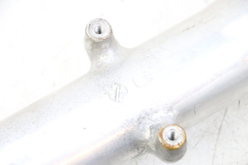 photo de GUARDA-POEIRA DA SUSPENSÃO DIANTEIRA HONDA VT C2 SHADOW 750 (1997 - 2001) - Outro ângulo de visão