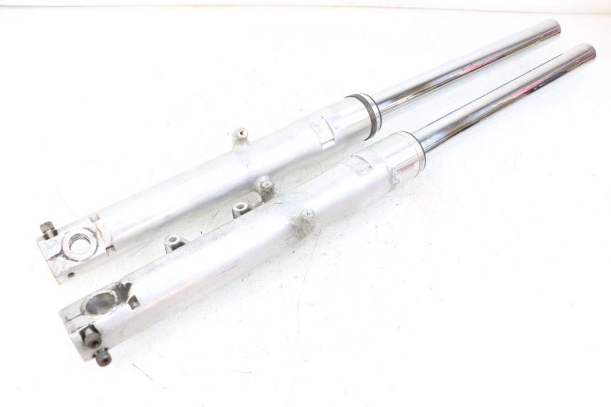 photo de GUARDA-POEIRA DA SUSPENSÃO DIANTEIRA HONDA VT C2 SHADOW 750 (1997 - 2001) - Vista geral