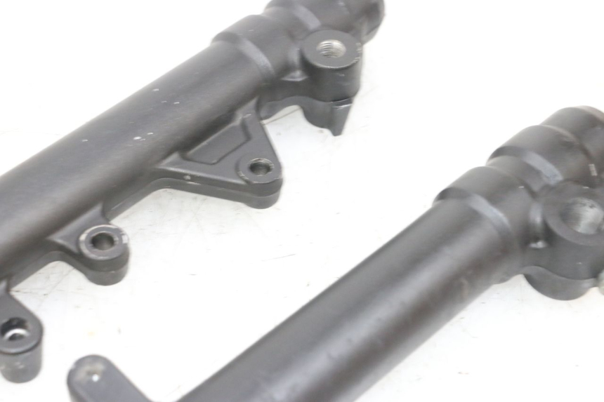 photo de GUARDA-POÓ DA FORQUILHA YAMAHA X-MAX XMAX 125 (2010 - 2013) - Ampliação técnica