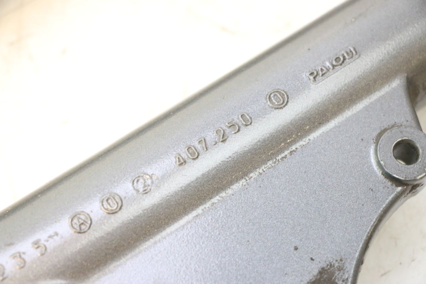 photo de GUARDA-POEIRA DA SUSPENSÃO DIANTEIRA YAMAHA XMAX X-MAX 125 (2006 - 2009) - Imagem adicional