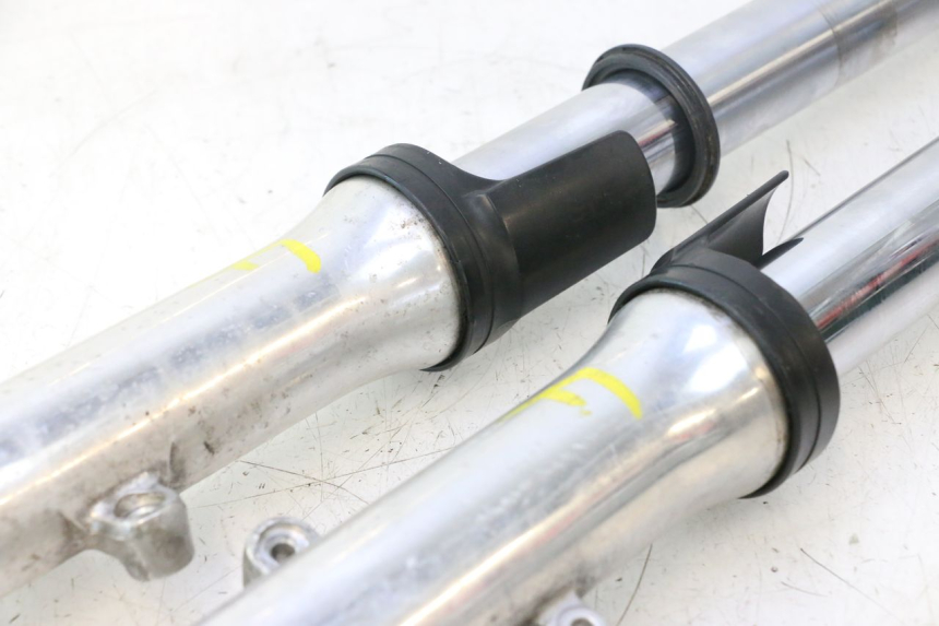 photo de MANGA DE HORQUILLA YAMAHA XJR 1300 (1998 - 2002) - Zoom do estado de desgaste