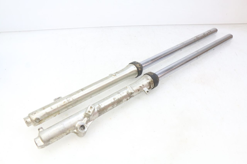 photo de GUARDA-POÓ DA FORQUILHA YAMAHA YZ 80 (1982 - 1983) - Vista principal
