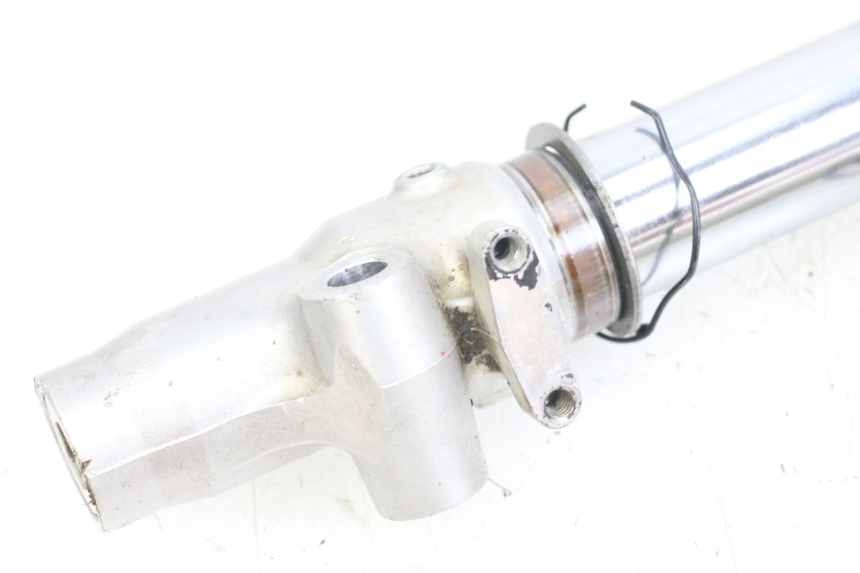 photo de GUARDA-PO DA FORQUILHA YAMAHA YZ 85 (2002 - 2018) - Ampliação técnica