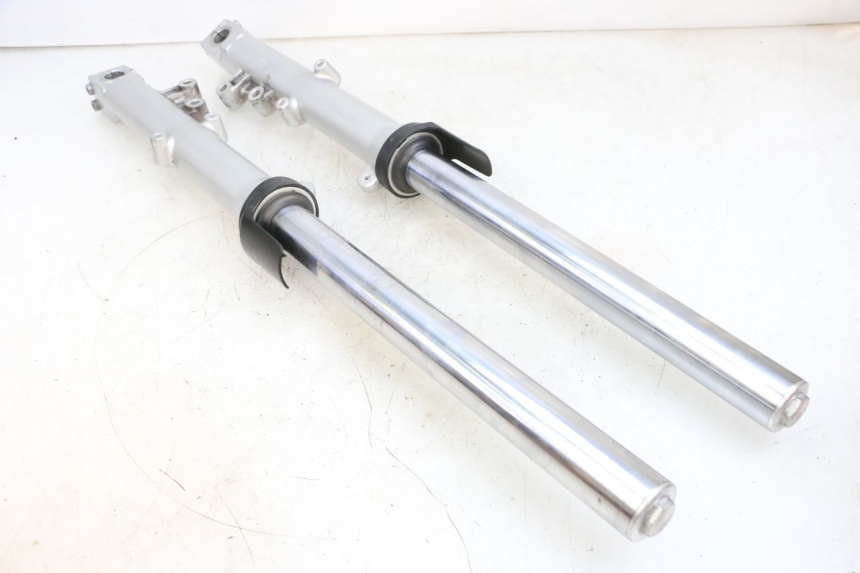 photo de GUARDA-POÓ DA FORQUILHA KAWASAKI ZR 7 750 (1999 - 2004) - Outro ângulo de visão