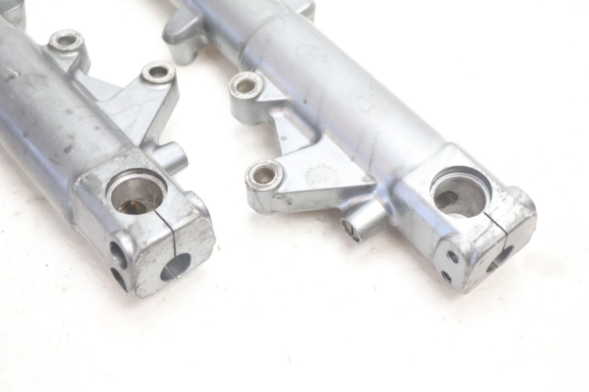 photo de MANGA DE HORQUILLA KAWASAKI ZX-6R ZX6R 600 (1995 - 1997) - Zoom do estado de desgaste