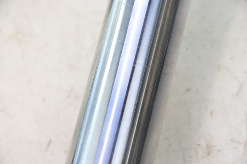 photo de MANGA DE HORQUILLA KAWASAKI ZZR 600 (1995 - 2004) - Estrutura - ampliação