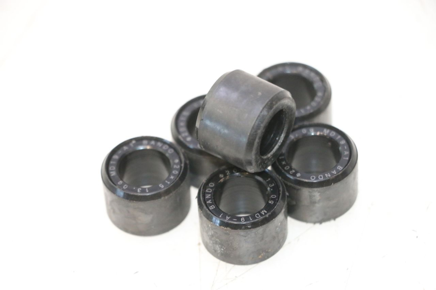photo de ROLAMENTOS DO VARIADOR SUZUKI BURGMAN 125 (2007 - 2014) - Outro ângulo de visão