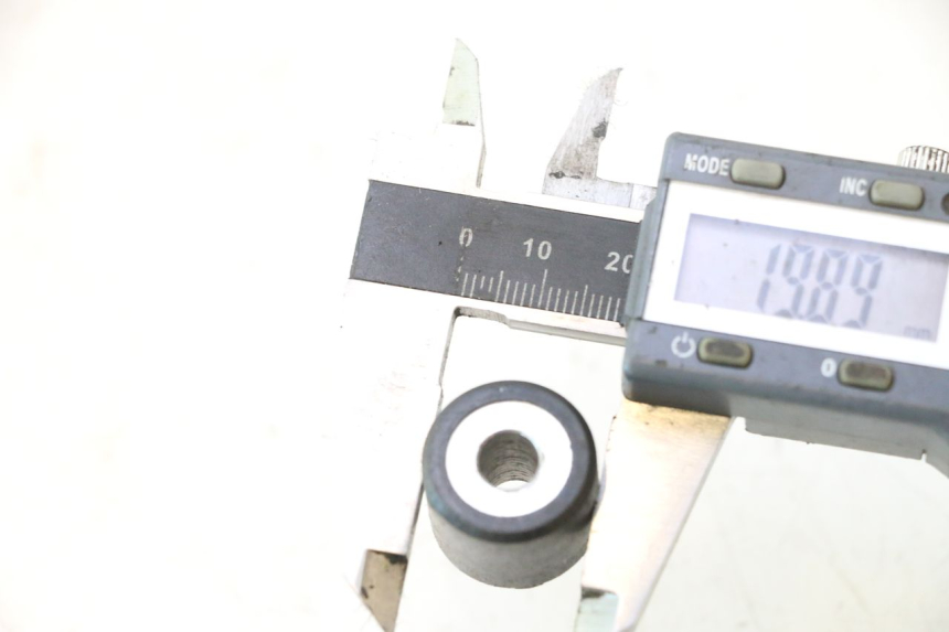 photo de ROLAMENTOS DO VARIADOR PIAGGIO X9 AMALFI 180 (2000 - 2003) - Pontos de fixação