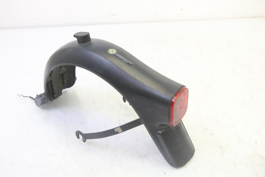 photo de PARALAMA TRASEIRO SEGWAY NINEBOT F65I 1 - Outro ângulo de visão
