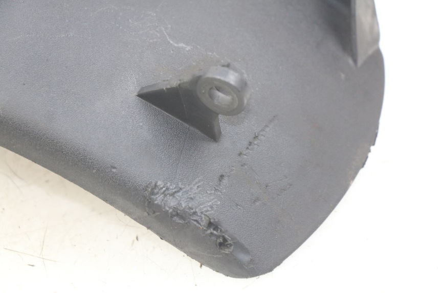 photo de PARALAMA TRASEIRO PIAGGIO FLY 4T 50 (2013 - 2017) - Zoom do estado de desgaste