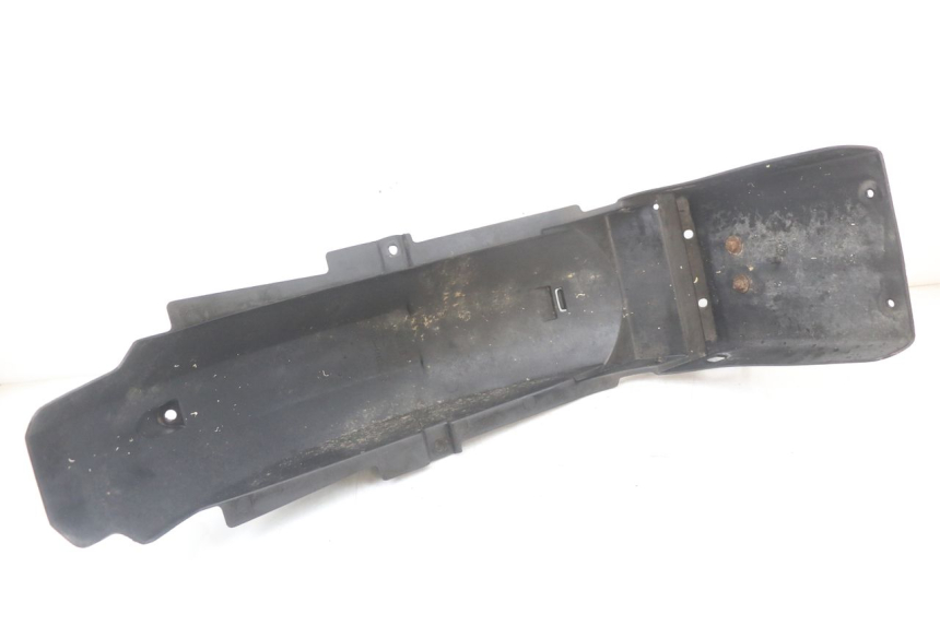 photo de PARALAMA TRASEIRO SUZUKI GS F 500 (2004 - 2007) - Estado da superfície