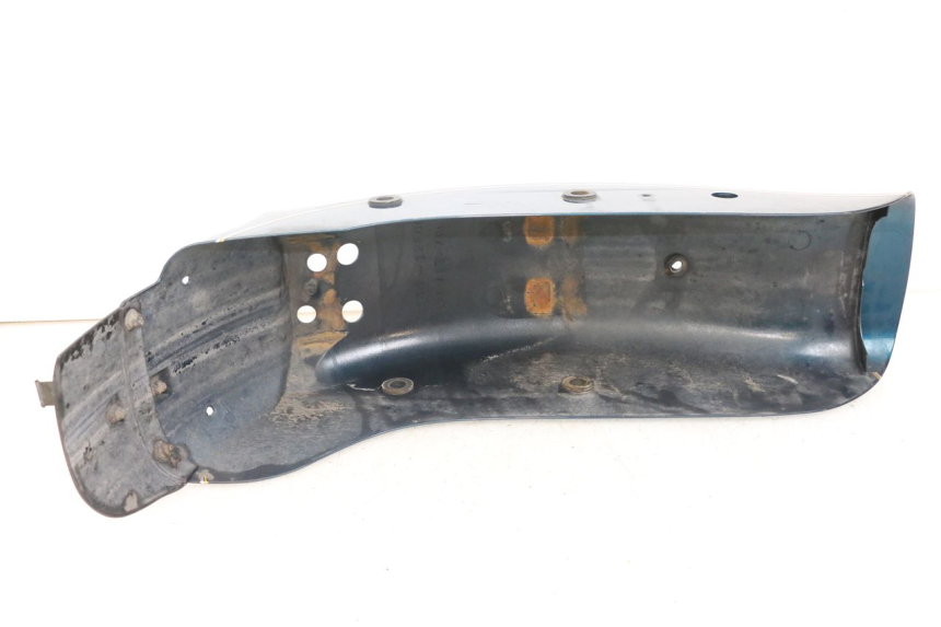 photo de PARALAMA TRASEIRO SUZUKI GZ MARAUDER 125 (1998 - 2004) - Outro ângulo de visão