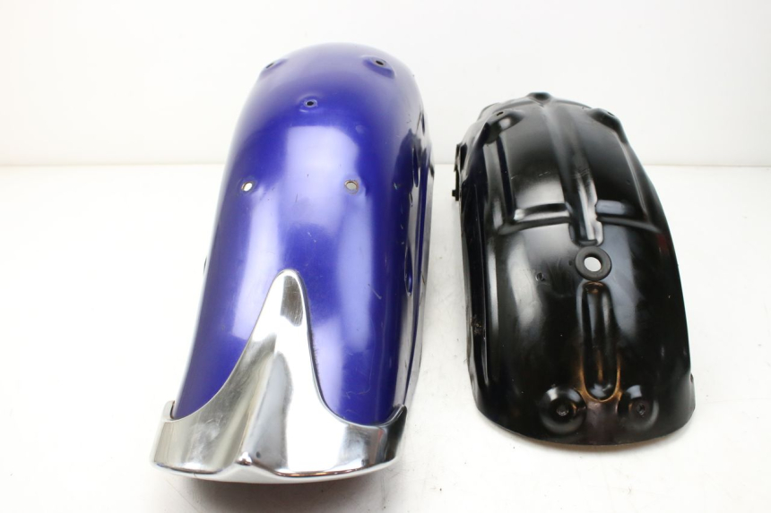 photo de PARALAMA TRASEIRO SYM HUSKY 125 (1999 - 2005) - Outro ângulo de visão