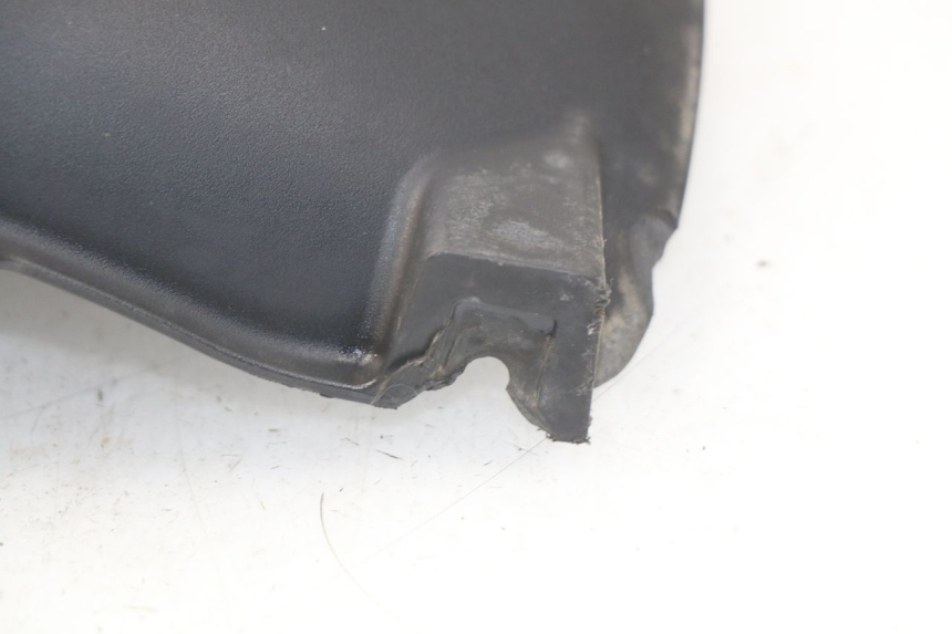 photo de PARALAMA TRASEIRO SYM JOYMAX 250 (2013 - 2017) - Zoom do estado de desgaste