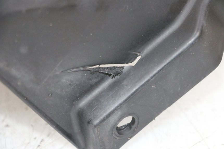 photo de PARALAMA TRASEIRO PEUGEOT KISBEE 4T 50 (2018 - 2022) - Pontos de fixação