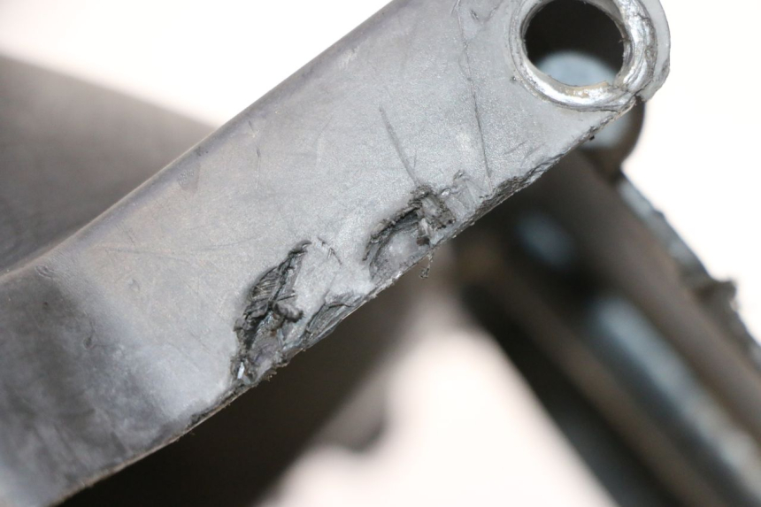 photo de PARALAMA TRASEIRO PEUGEOT KISBEE 4T 50 (2010 - 2017) - Outro ângulo de visão