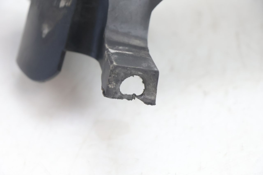 photo de PARALAMA TRASEIRO PEUGEOT LUDIX ONE 50 (2004 - 2006) - Detalhe da peça
