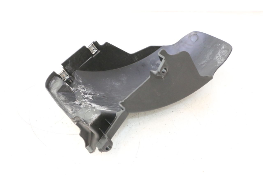 photo de PARALAMA TRASEIRO PIAGGIO MP3 HPE 530 (2022 - 2026) - Detalhe da peça