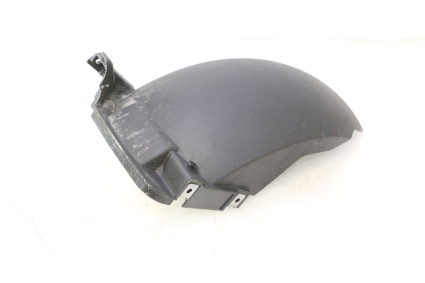 photo de PARALAMA TRASEIRO PIAGGIO MP3 HPE 530 (2022 - 2026) - Outro ângulo de visão
