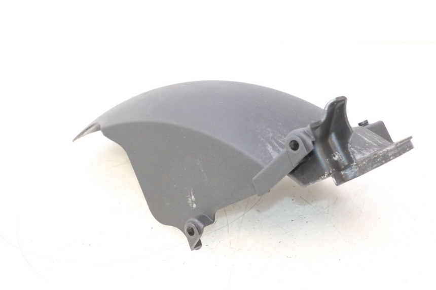 photo de PARALAMA TRASEIRO PIAGGIO MP3 HPE 530 (2022 - 2026) - Vista geral