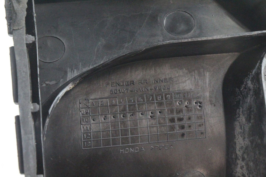 photo de PARALAMA TRASEIRO HONDA PCX (JF28) 125 (2009 - 2011) - Ampliação técnica