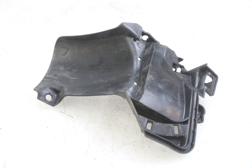 photo de PARALAMA TRASEIRO HONDA PCX (JF47) 125 (2012 - 2013) - Detalhe da peça