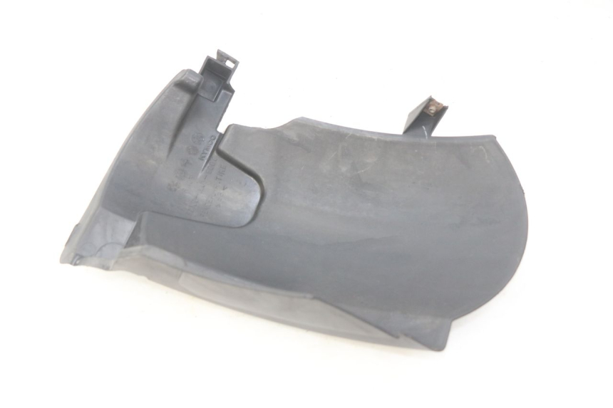 photo de PARALAMA TRASEIRO KYMCO PEOPLE 250 (2004 - 2008) - Detalhe da peça