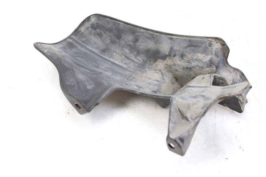 photo de PARALAMA TRASEIRO APRILIA SCARABEO 100 (2003 - 2012) - Detalhe da peça