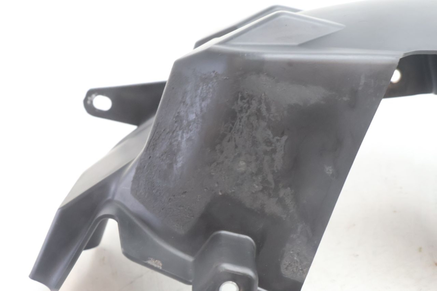 photo de PARALAMA TRASEIRO PEUGEOT STREETZONE NAKED 2T 50 (2014 - 2018) - Detalhe da peça