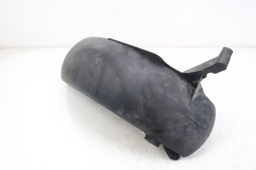 photo de PARALAMA TRASEIRO YAMAHA XMAX X-MAX 125 (2006 - 2009) - Estado da superfície