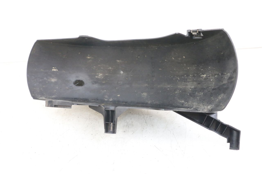 photo de PARALAMA TRASEIRO YAMAHA XMAX X-MAX 125 (2006 - 2009) - Detalhe da peça
