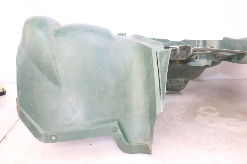 photo de PARALAMA TRASEIRO YAMAHA YFM GRIZZLY 550 (2008 - 2015) - Marcações e referências