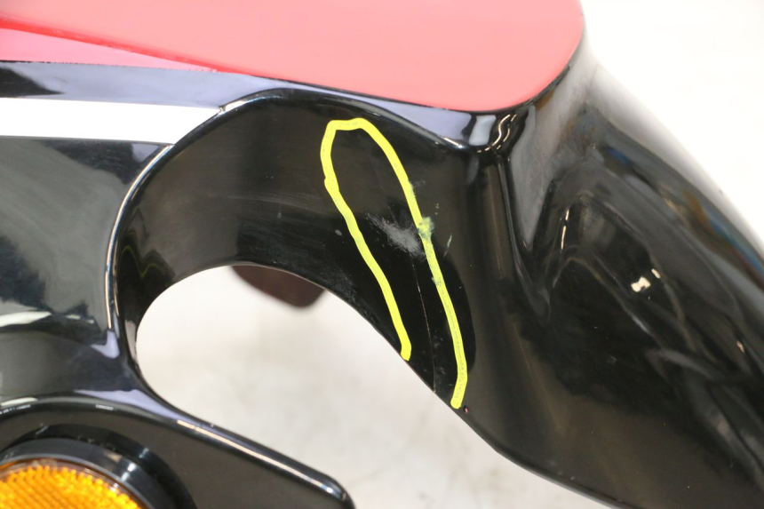 photo de PARALAMA DIANTEIRO VASTRO GP 2T 50 (2013 - 2017) - Marcações e referências