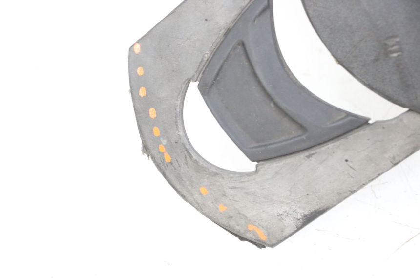 photo de PARALAMA DIANTEIRO PIAGGIO MP3 LT 300 (2010 - 2016) - Detalhes característicos