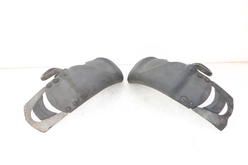 photo de PARALAMA DIANTEIRO PIAGGIO MP3 LT 300 (2010 - 2016) - Vista de perto