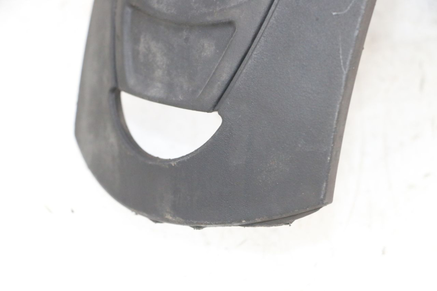 photo de PARALAMA DIANTEIRO PIAGGIO MP3 125 (2006 - 2014) - Estado da superfície