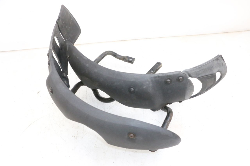 photo de PARALAMA DIANTEIRO PIAGGIO MP3 RL 250 (2006 - 2010) - Detalhe da peça