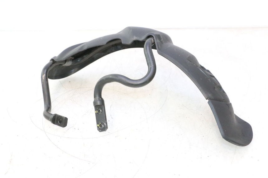 photo de PARALAMA DIANTEIRO PIAGGIO MP3 500 (2011 - 2015) - Estado da superfície