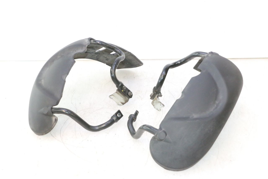 photo de PARALAMA DIANTEIRO PIAGGIO MP3 500 (2016 - 2018) - Vista principal
