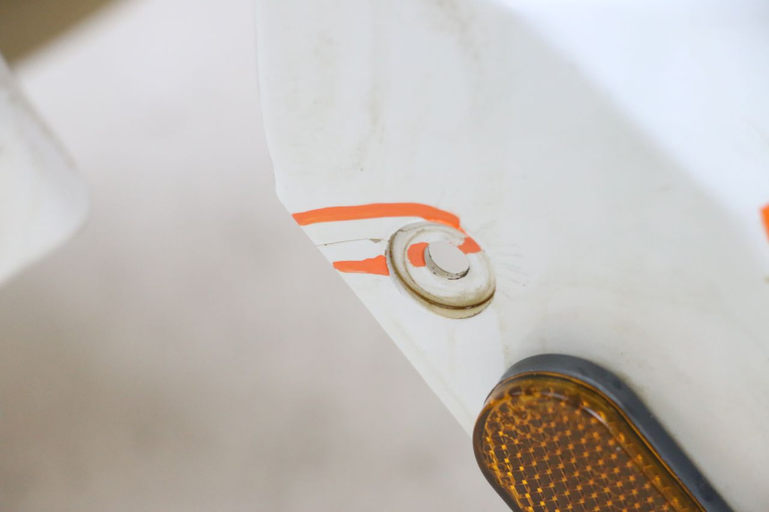 photo de PARALAMA DIANTEIRO EUROCKA R8 4T 50 (2013 - 2022) - Pontos de fixação