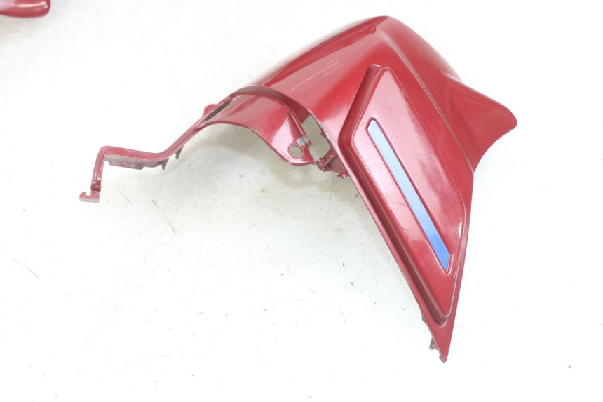 photo de PARALAMA DIANTEIRO PEUGEOT SV 125 (1991 - 1994) - Detalhe da peça