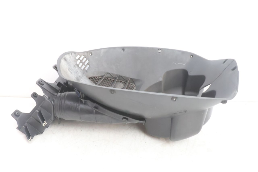 photo de GRELHA DO RADIADOR APRILIA ATLANTIC S 125 (2010 - 2013) - Ampliação técnica