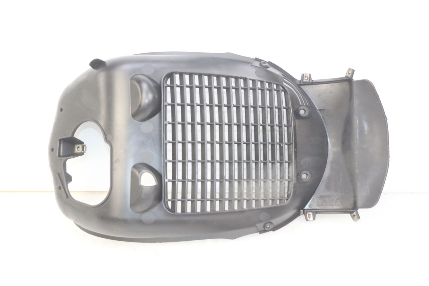 photo de GRADE DO RADIADOR PIAGGIO BEVERLY 125 (2010 - 2015) - Detalhe da peça
